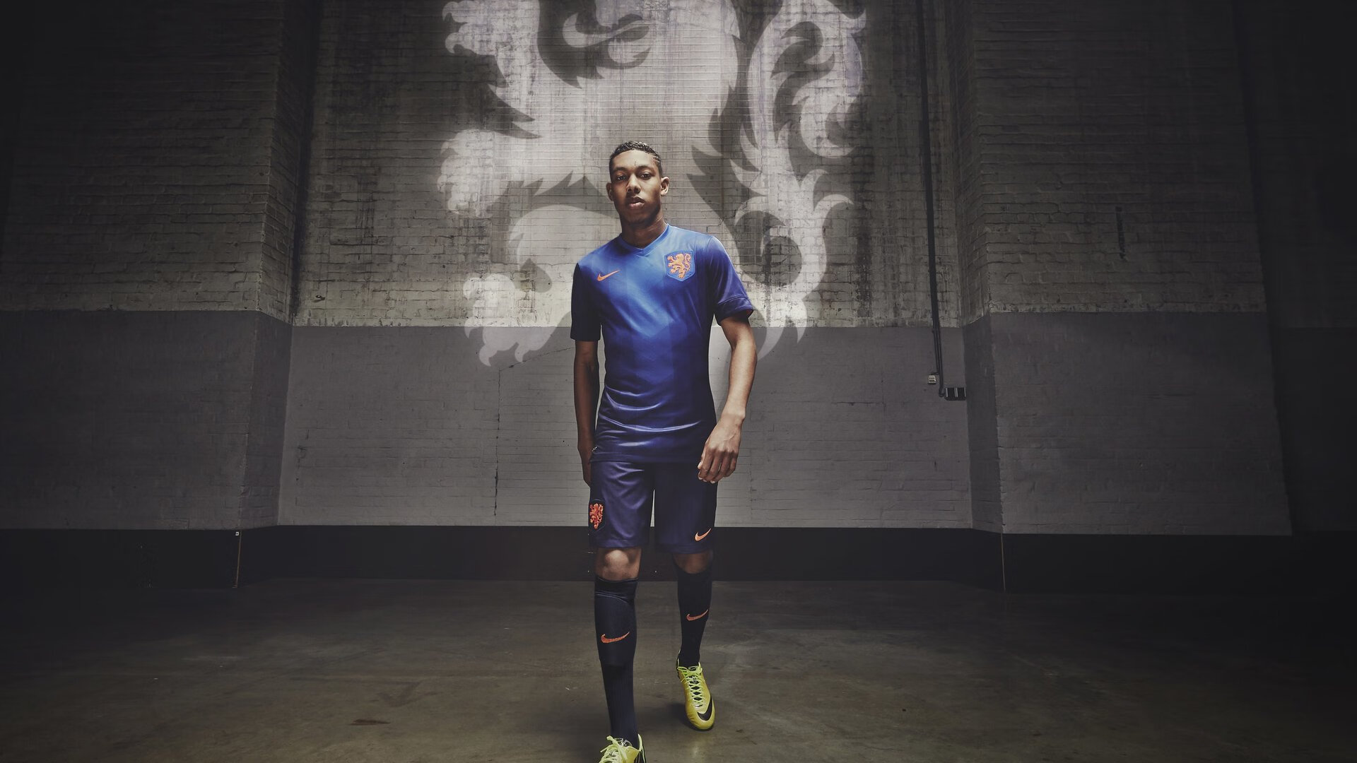 kaiyun.com-库里：94次“远距离投篮”刷新NBA纪录！，库里超远距离投篮视频